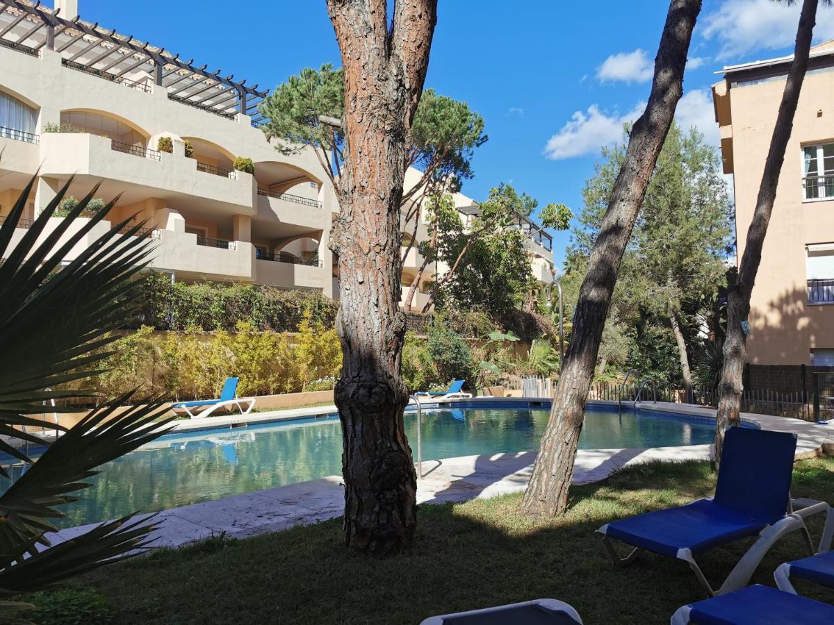 Marbella Junto Al Mar Con Gran Terraza Apartment Bagian luar foto